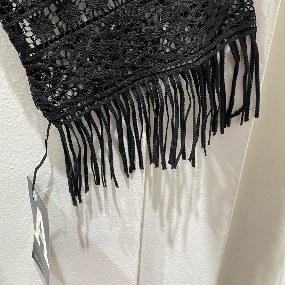 Women’s Woven Top - Picture 6 of 8
